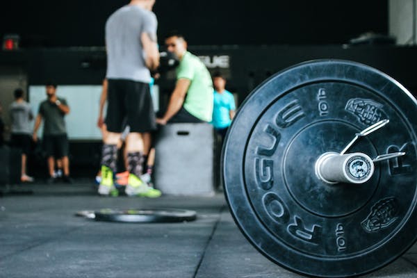Heavy Weights vs. High Reps: Unveiling the Truth for Optimal Results